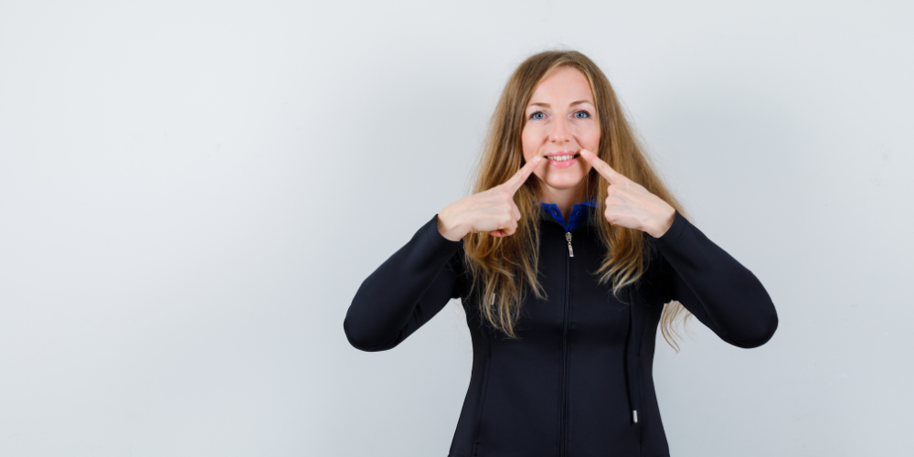 Can Tooth Discolouration Be a Warning Sign From Within